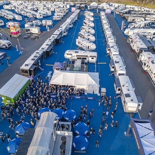 Trade show carpet rental carpet camping world trade show